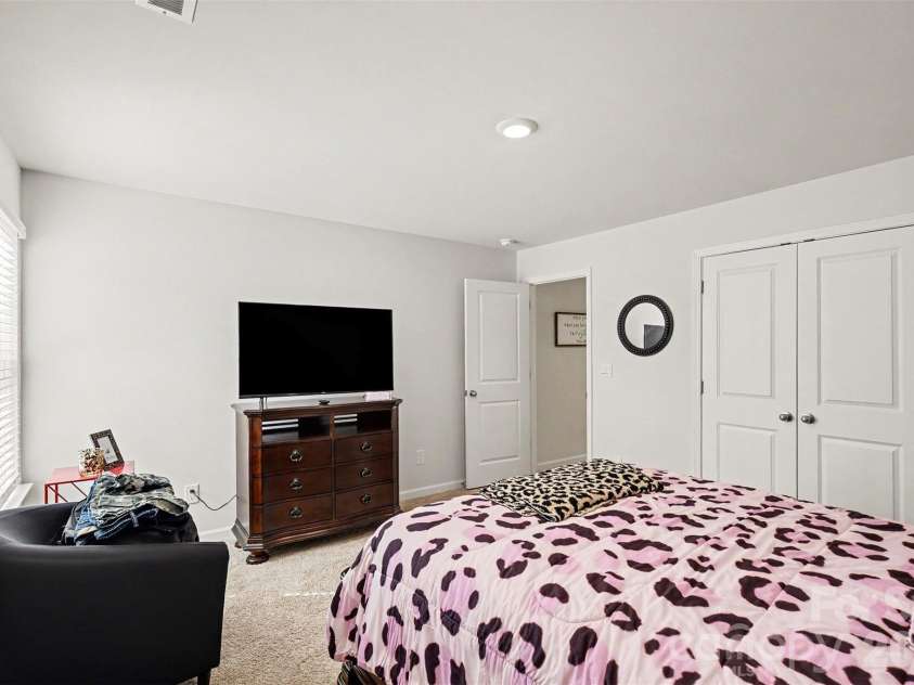7573 Stonehouse Drive, Gastonia, NC 28056.  MLS# CAR4406760, YatesRealty ID 41841. 