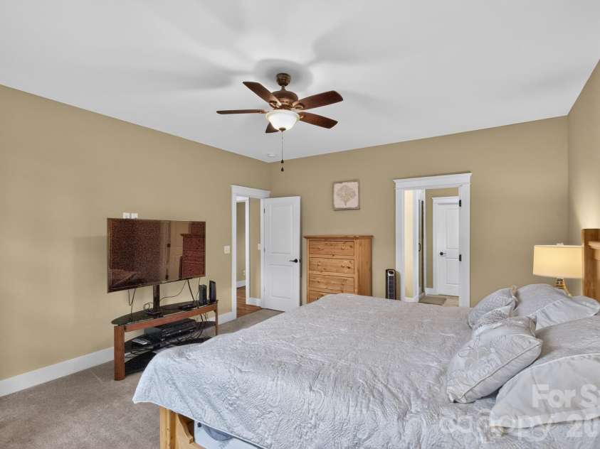 14 Wood Path Lane, Arden, NC 28704.  MLS# CAR4409807, YatesRealty ID 41842. 