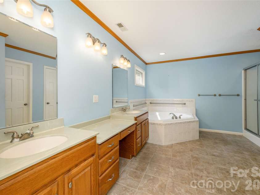 131 Forge Crest Drive, Mills River, NC 28759.  MLS# CAR4412173, YatesRealty ID 41844. 