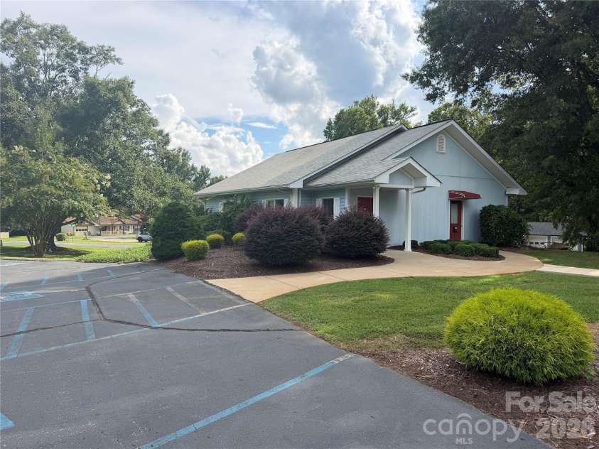 127 Holly Court, Bostic, NC 28018.  MLS# CAR4411628, YatesRealty ID 41845. 