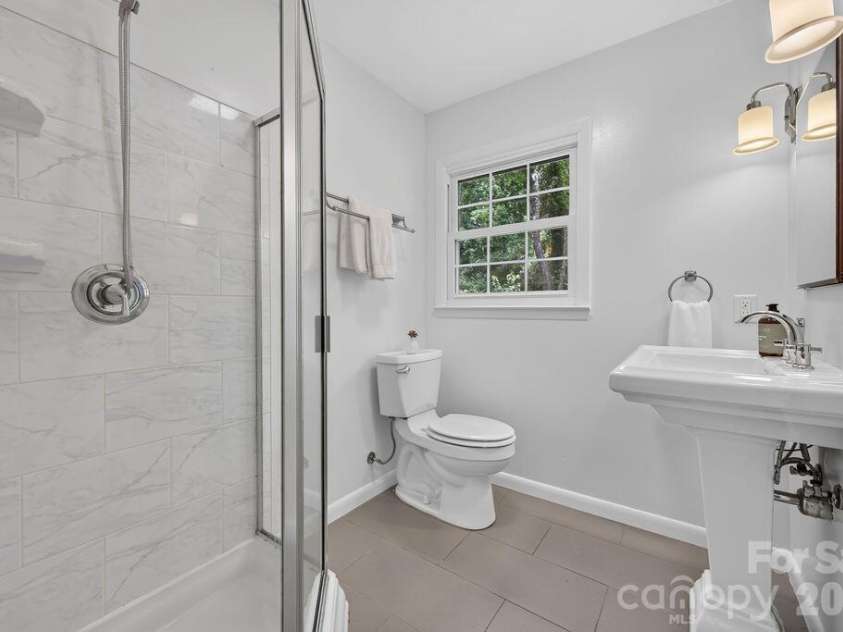 23 Clearbrook Road, Asheville, NC 28805.  MLS# CAR4412159, YatesRealty ID 41846. 