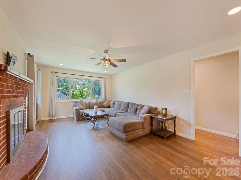 23 Elm Street, Canton, NC 28716.  MLS# CAR4410674, YatesRealty ID 41848. 