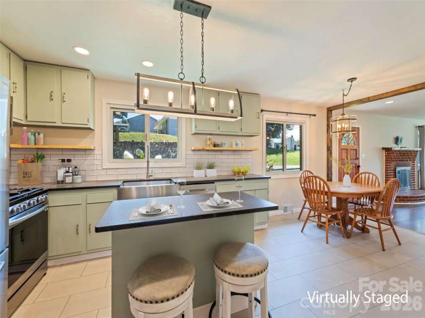 23 Elm Street, Canton, NC 28716.  MLS# CAR4410674, YatesRealty ID 41848. 