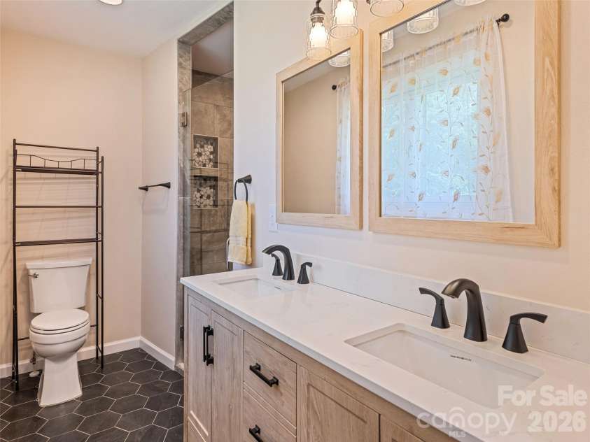 23 Elm Street, Canton, NC 28716.  MLS# CAR4410674, YatesRealty ID 41848. 
