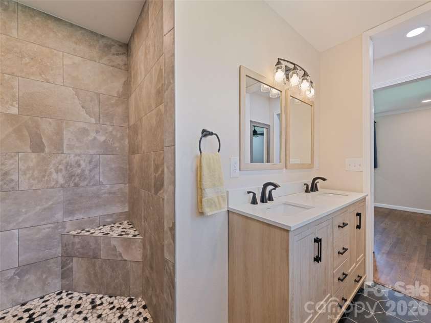 23 Elm Street, Canton, NC 28716.  MLS# CAR4410674, YatesRealty ID 41848. 
