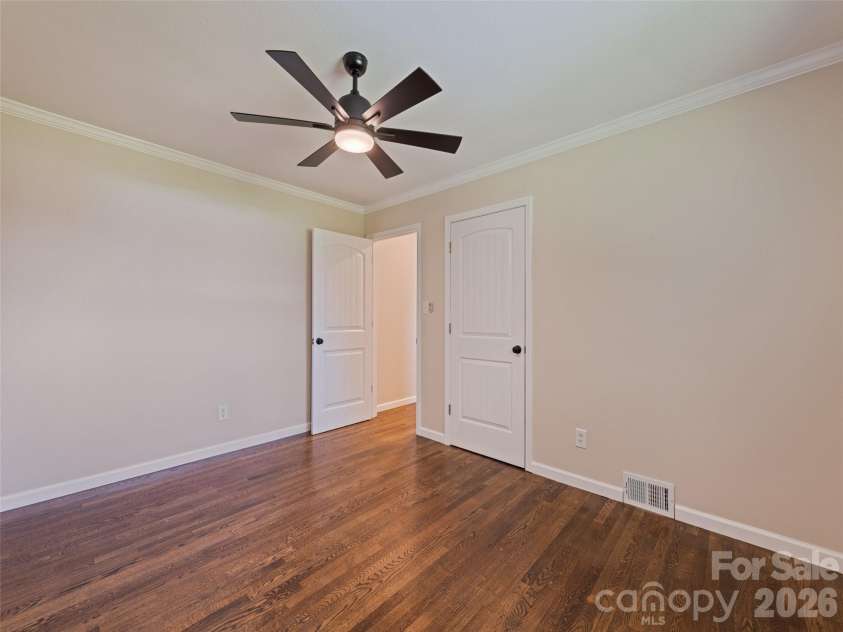 23 Elm Street, Canton, NC 28716.  MLS# CAR4410674, YatesRealty ID 41848. 