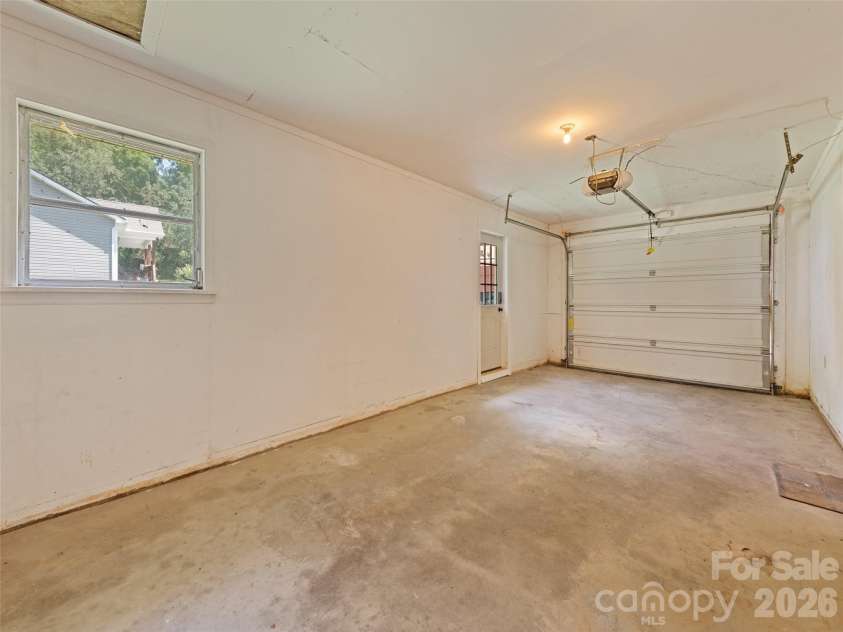 23 Elm Street, Canton, NC 28716.  MLS# CAR4410674, YatesRealty ID 41848. 