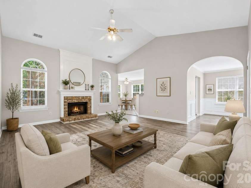 12630 Ivey Creek Drive, Charlotte, NC 28273.  MLS# CAR4409584, YatesRealty ID 41849. 