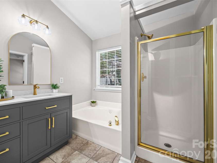12630 Ivey Creek Drive, Charlotte, NC 28273.  MLS# CAR4409584, YatesRealty ID 41849. 