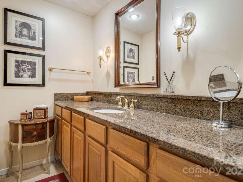 50 Dogwood Knob Lane, Sapphire, NC 28774.  MLS# CAR4242318, YatesRealty ID 4185. 