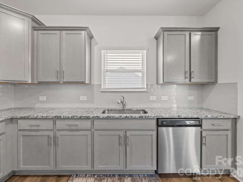 5135 Arbordale Way, Mount Holly, NC 28120.  MLS# CAR4344465, YatesRealty ID 4185. 