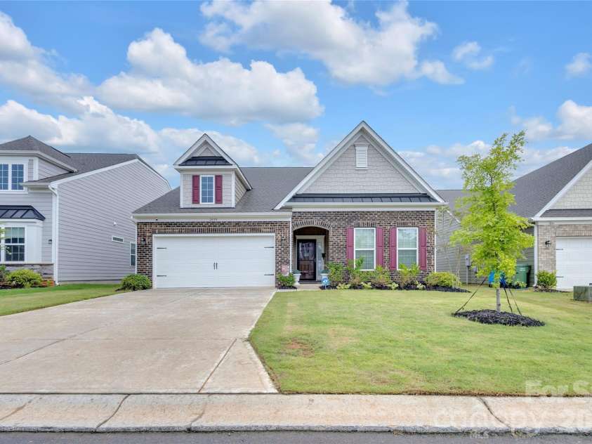 1935 Copper Path Drive, Fort Mill, SC 29715.  MLS# CAR4408559, YatesRealty ID 41852. 