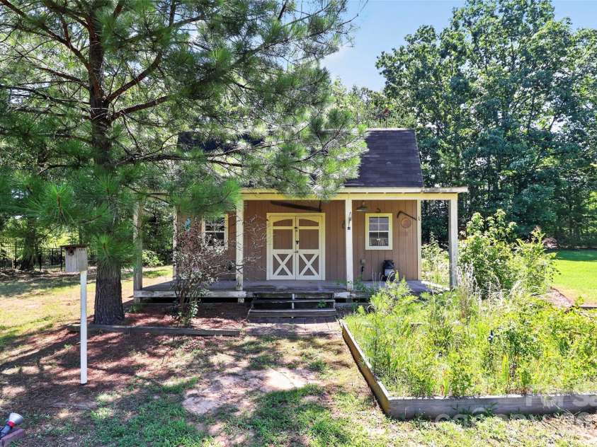 154 Ramano Drive, Iron Station, NC 28080.  MLS# CAR4411067, YatesRealty ID 41853. 