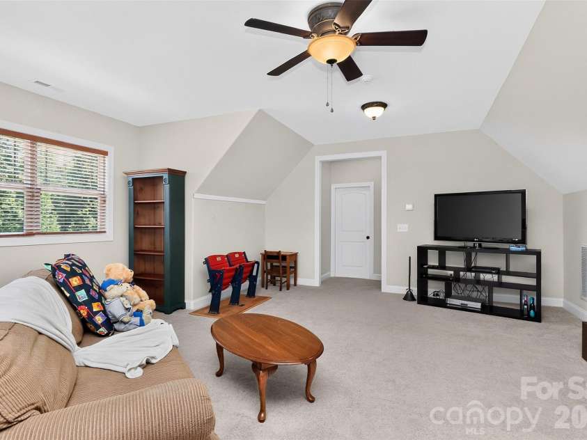 154 Ramano Drive, Iron Station, NC 28080.  MLS# CAR4411067, YatesRealty ID 41853. Bonus Room