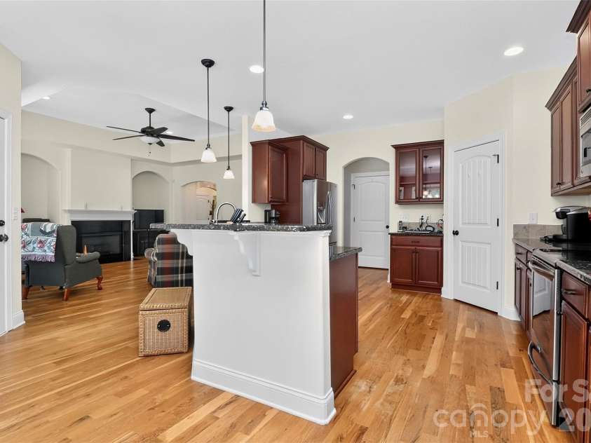 154 Ramano Drive, Iron Station, NC 28080.  MLS# CAR4411067, YatesRealty ID 41853. Kitchen