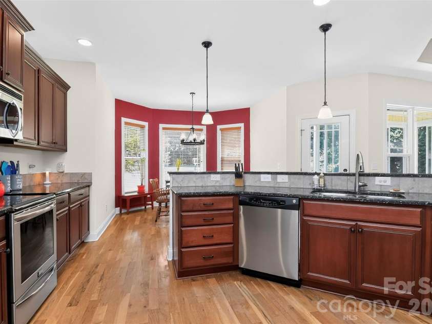 154 Ramano Drive, Iron Station, NC 28080.  MLS# CAR4411067, YatesRealty ID 41853. Kitchen