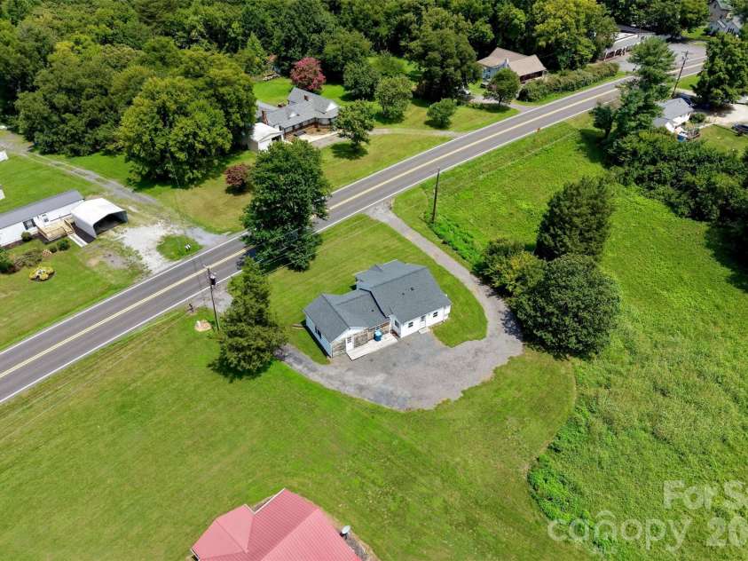 3060 US Highway 64 Highway, Mocksville, NC 27028.  MLS# CAR4411577, YatesRealty ID 41854. 