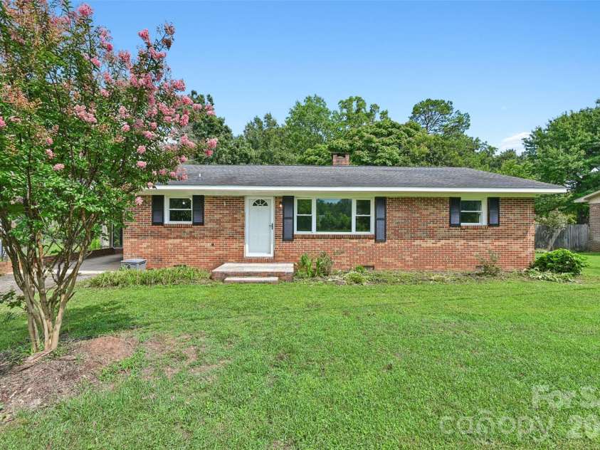1811 Post Road, Patterson Springs, NC 28152.  MLS# CAR4412096, YatesRealty ID 41855. 