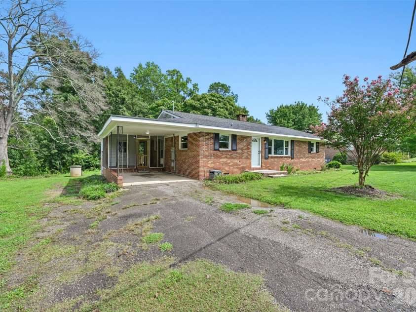 1811 Post Road, Patterson Springs, NC 28152.  MLS# CAR4412096, YatesRealty ID 41855. 