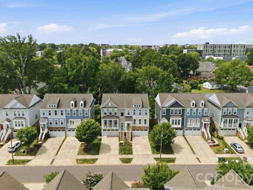 400 Belton Street, Charlotte, NC 28209.  MLS# CAR4407728, YatesRealty ID 41859. 