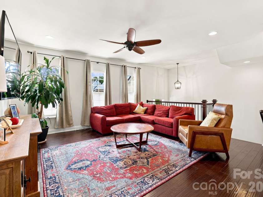 400 Belton Street, Charlotte, NC 28209.  MLS# CAR4407728, YatesRealty ID 41859. Freshly painted interior throughout.