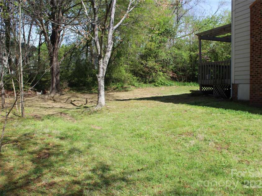 9915 Lottie Lane, Charlotte, NC 28262.  MLS# CAR4243294, YatesRealty ID 4186. 