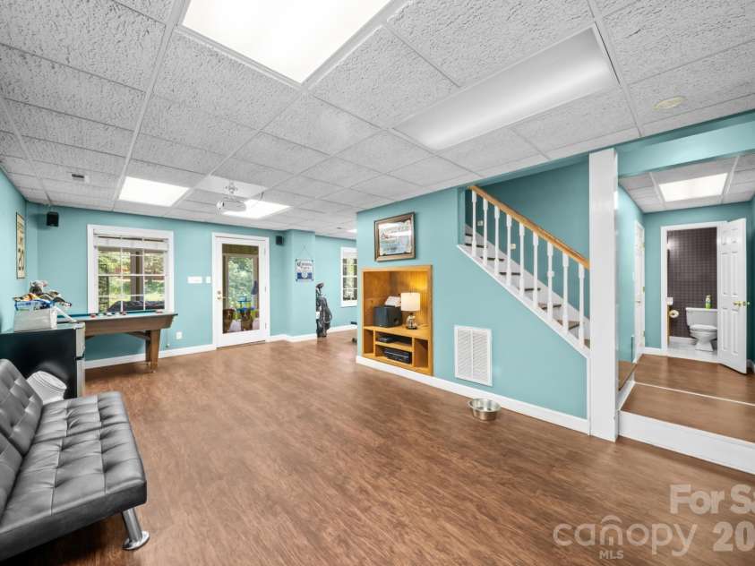 112 Wedgewood Drive, Morganton, NC 28655.  MLS# CAR4399919, YatesRealty ID 41860. 