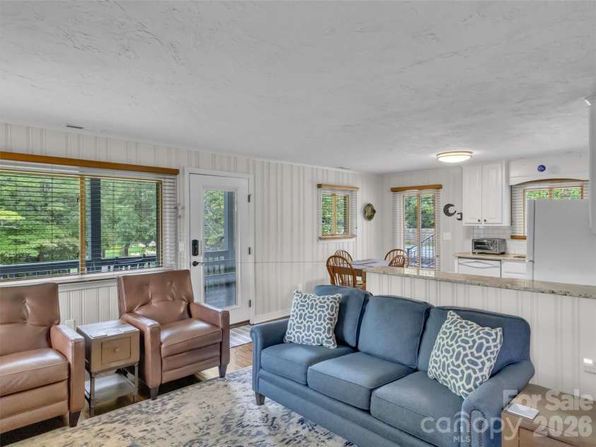87 Glenview Road, Lake Junaluska, NC 28745.  MLS# CAR4411765, YatesRealty ID 41862. 