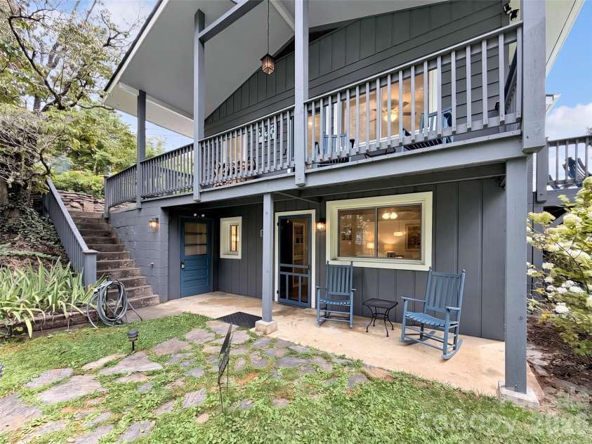 87 Glenview Road, Lake Junaluska, NC 28745.  MLS# CAR4411765, YatesRealty ID 41862. 