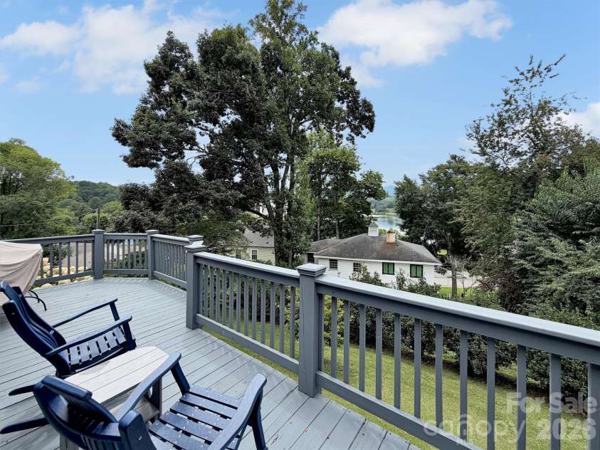 87 Glenview Road, Lake Junaluska, NC 28745.  MLS# CAR4411765, YatesRealty ID 41862. Enjoy coffee on the Upper Deck