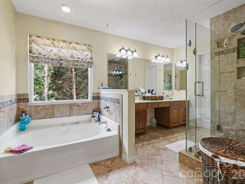 1223 Golden Hill Road, Matthews, NC 28105.  MLS# CAR4407164, YatesRealty ID 41863. 