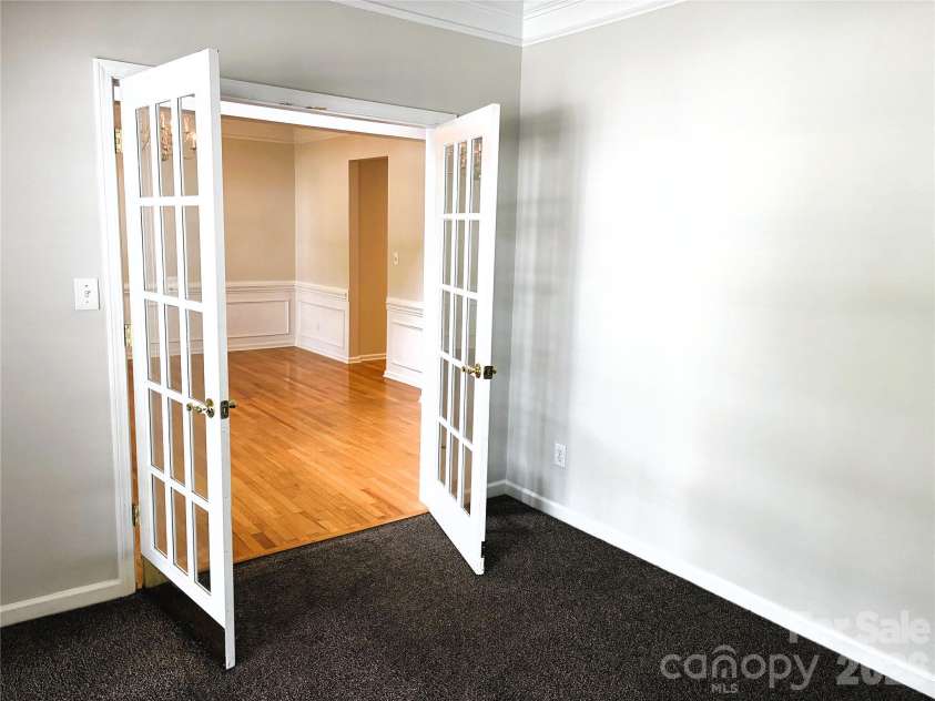 9309 Shrewsbury Drive, Waxhaw, NC 28173.  MLS# CAR4411991, YatesRealty ID 41866. 