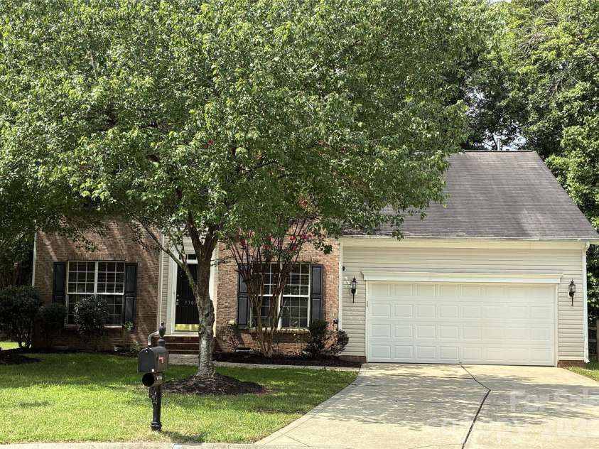 9309 Shrewsbury Drive, Waxhaw, NC 28173.  MLS# CAR4411991, YatesRealty ID 41866. 