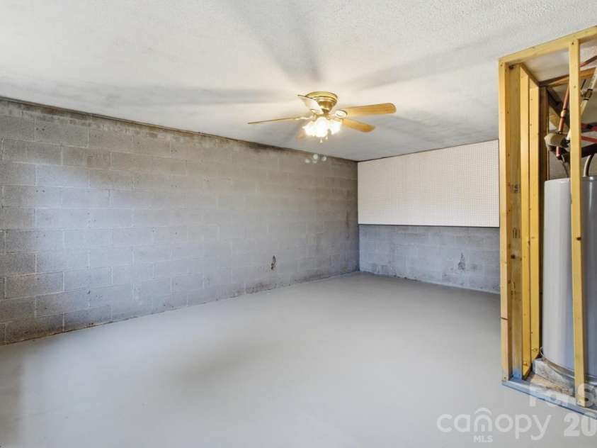 1445 Mount Ulla Highway, Mooresville, NC 28115.  MLS# CAR4405736, YatesRealty ID 41867. 