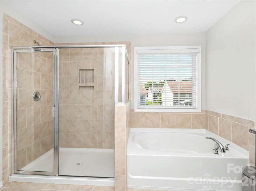 12720 Franklin Square Road, Charlotte, NC 28213.  MLS# CAR4407399, YatesRealty ID 41869. 