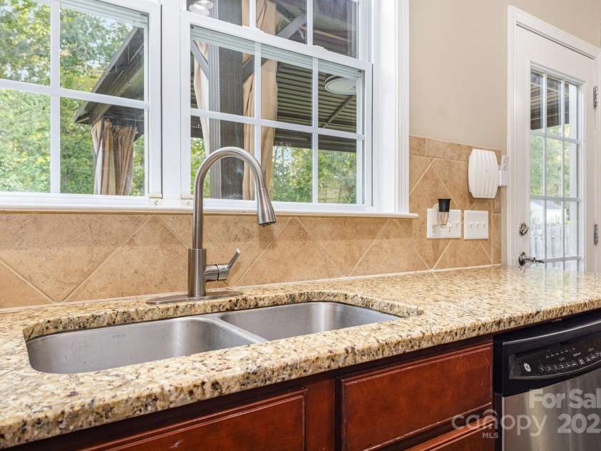 3384 Dunbar Lane, Lancaster, SC 29707.  MLS# CAR4309536, YatesRealty ID 4187. 