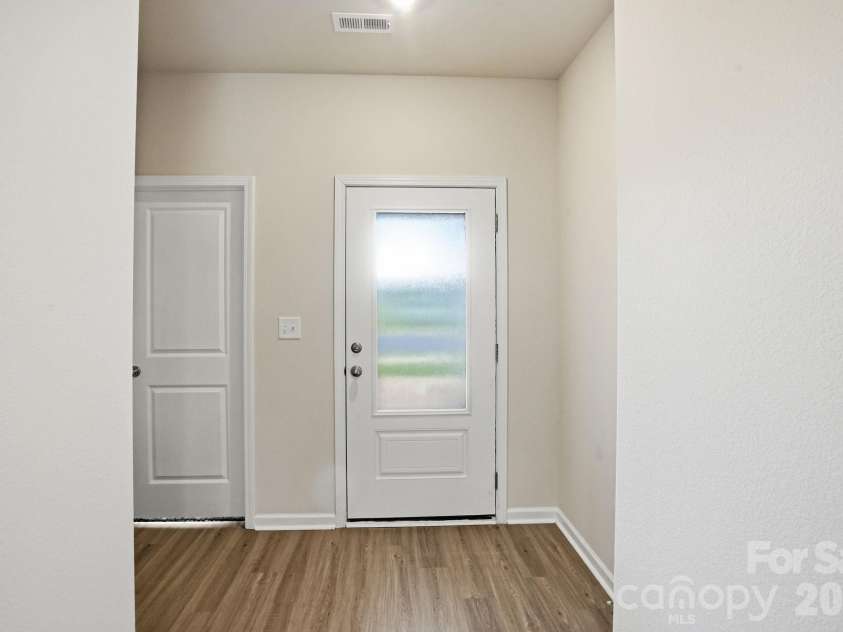 129 Lightning Drive, Shelby, NC 28152.  MLS# CAR4402619, YatesRealty ID 41870. 