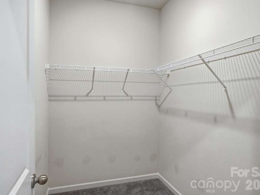 129 Lightning Drive, Shelby, NC 28152.  MLS# CAR4402619, YatesRealty ID 41870. 