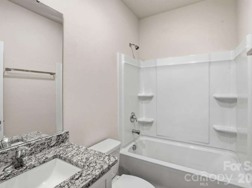 129 Lightning Drive, Shelby, NC 28152.  MLS# CAR4402619, YatesRealty ID 41870. 