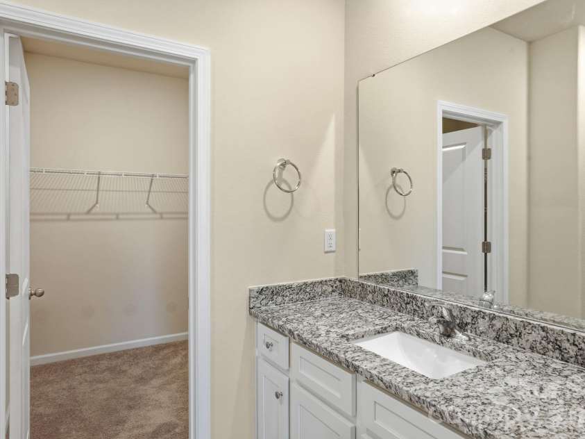 129 Lightning Drive, Shelby, NC 28152.  MLS# CAR4402619, YatesRealty ID 41870. 