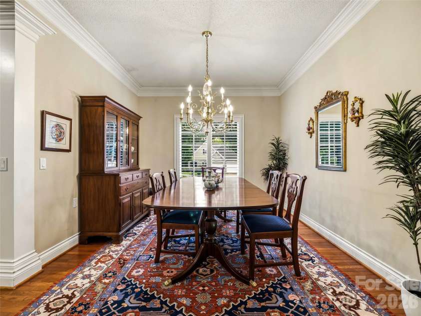 25 Clovelly Way, Asheville, NC 28803.  MLS# CAR4408337, YatesRealty ID 41871. 