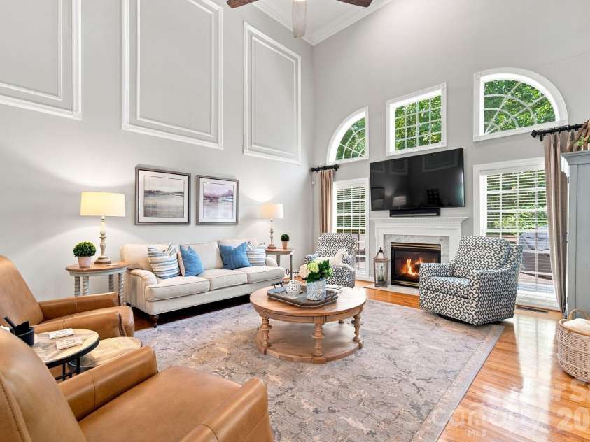 19000 Southport Drive, Cornelius, NC 28031.  MLS# CAR4410388, YatesRealty ID 41872. 