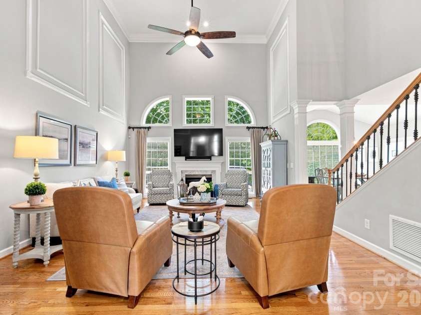 19000 Southport Drive, Cornelius, NC 28031.  MLS# CAR4410388, YatesRealty ID 41872. 