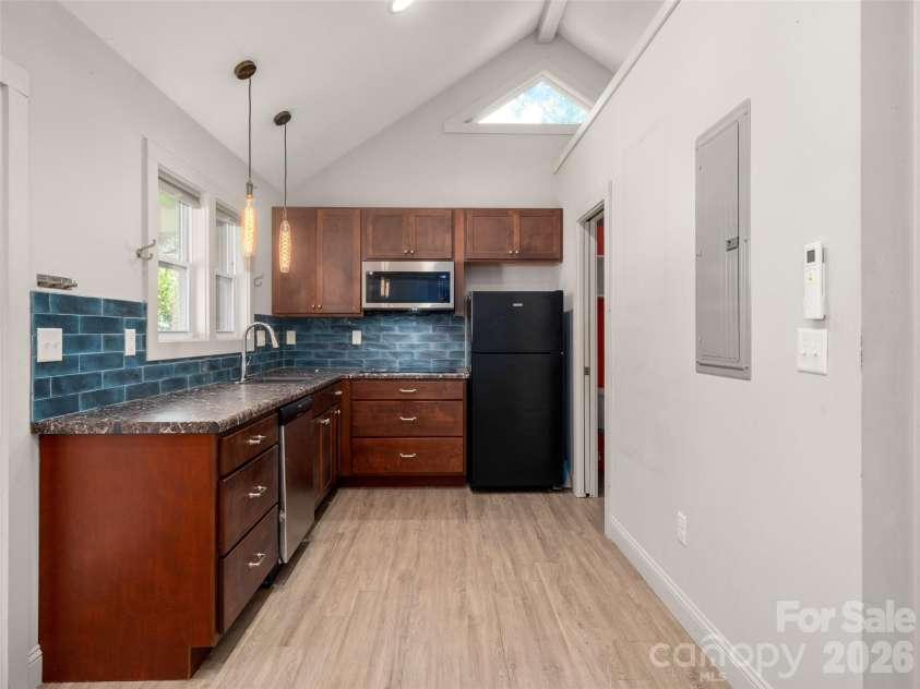 185 Duckworth Avenue, Brevard, NC 28712.  MLS# CAR4411616, YatesRealty ID 41874. 
