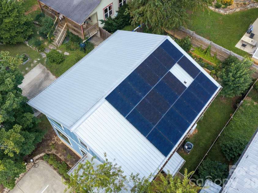 82 Frances Street, Asheville, NC 28806.  MLS# CAR4410753, YatesRealty ID 41876. Full solar array for very low energy bills