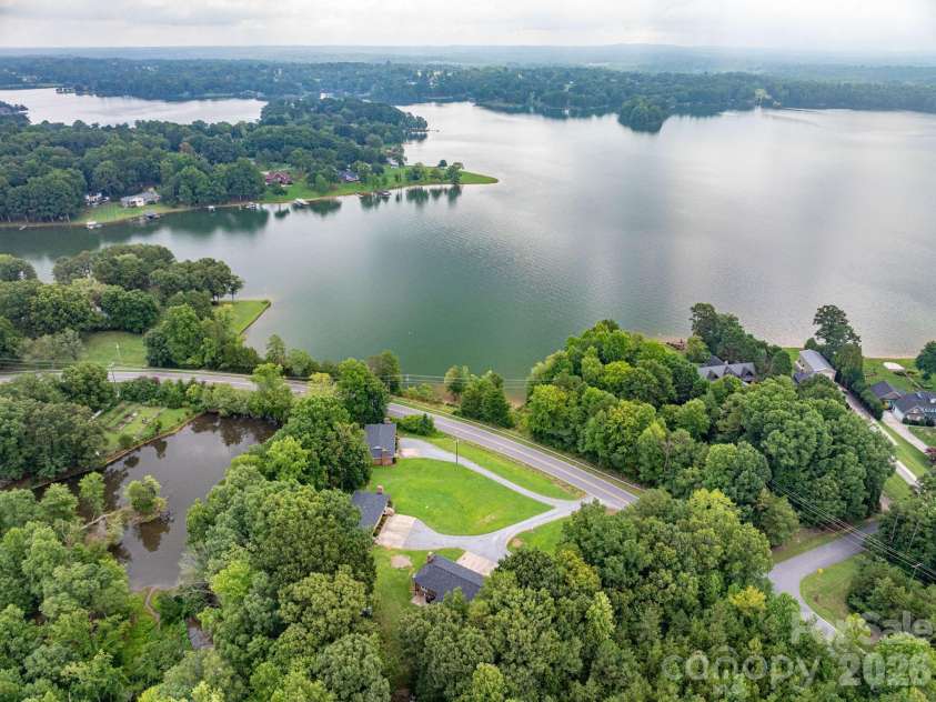 611 Borders Road, Shelby, NC 28150.  MLS# CAR4411873, YatesRealty ID 41879. 