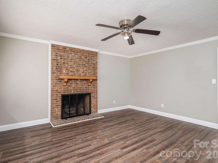 611 Borders Road, Shelby, NC 28150.  MLS# CAR4411873, YatesRealty ID 41879. 