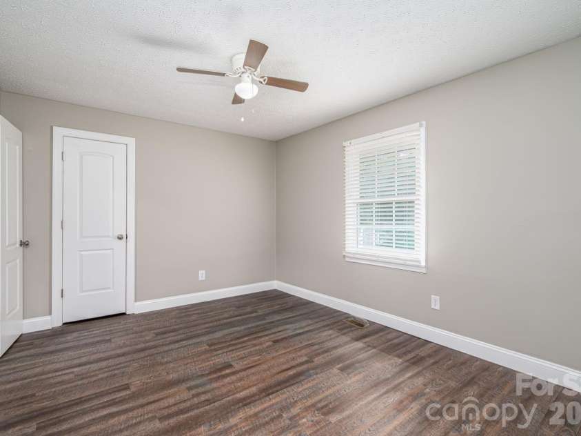 611 Borders Road, Shelby, NC 28150.  MLS# CAR4411873, YatesRealty ID 41879. 