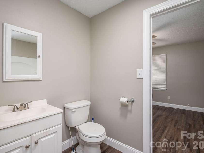 611 Borders Road, Shelby, NC 28150.  MLS# CAR4411873, YatesRealty ID 41879. 