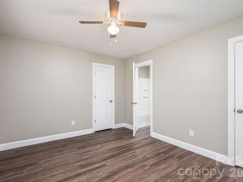 611 Borders Road, Shelby, NC 28150.  MLS# CAR4411873, YatesRealty ID 41879. 